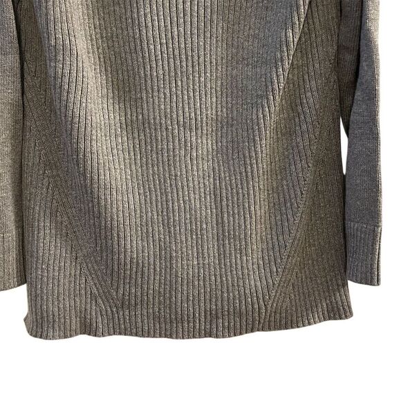 Ann Taylor Women's V-Neck Long Sleeve Gray Pullover Sweater Size L - Picture 6 of 9
